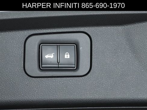 Used 2025 INFINITI QX80 Sensory AWD/4WD image 31