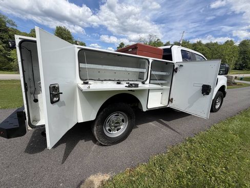 Used 2021 Ford F350 XL w/ Power Equipment Group AWD/4WD image 10