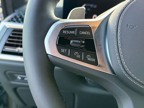 New 2026 BMW X5 xDrive50e w/ Executive Package image 37