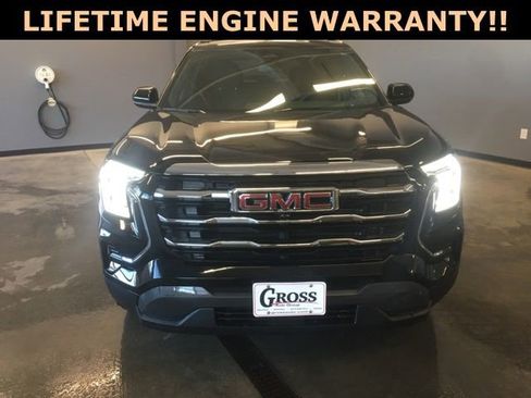 Used 2025 GMC Terrain Elevation image 4