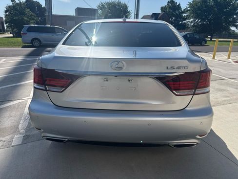 Used 2014 Lexus LS 460 w/ Comfort Package RWD image 13