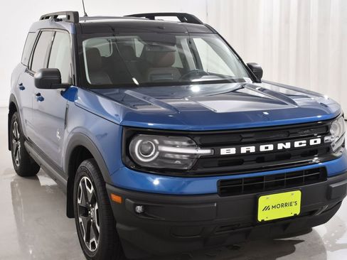Used 2023 Ford Bronco Sport Outer Banks w/ Tech Package AWD/4WD image 4