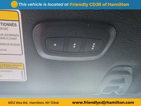 Used 2023 Jeep Gladiator Sport image 21