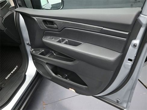 New 2026 Honda Odyssey EX-L image 36