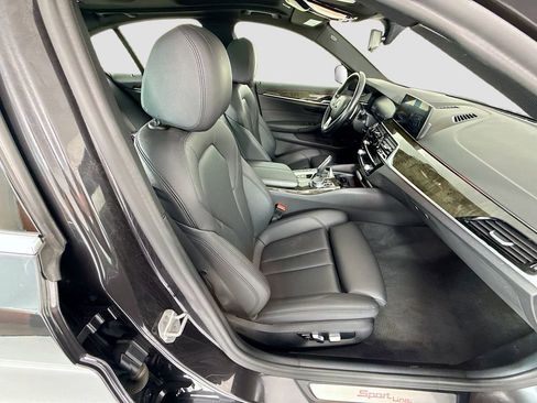 Used 2020 BMW 530e RWD image 20