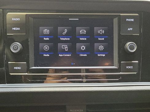 Used 2024 Volkswagen Jetta SE image 25