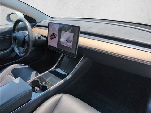 Used 2018 Tesla Model 3 Long Range RWD image 25