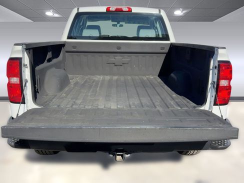 Used 2018 Chevrolet Silverado 1500 W/T w/ Trailering Package image 28