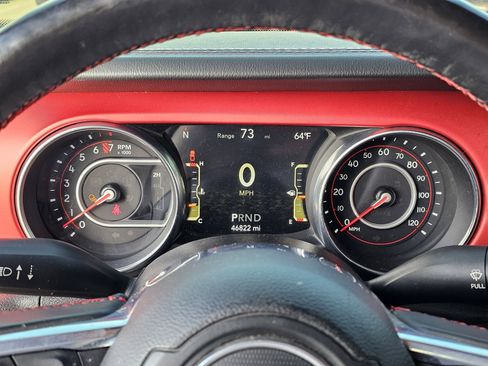 Used 2020 Jeep Gladiator Rubicon w/ Cold Weather Group image 22