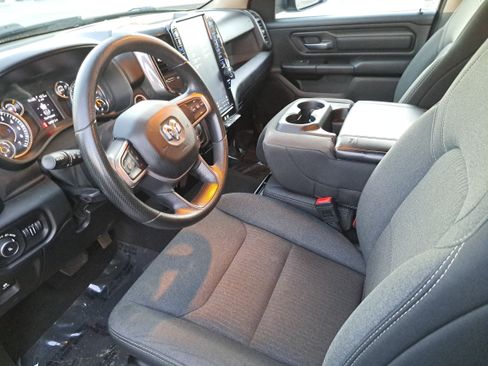 Used 2019 RAM 1500 Tradesman image 14
