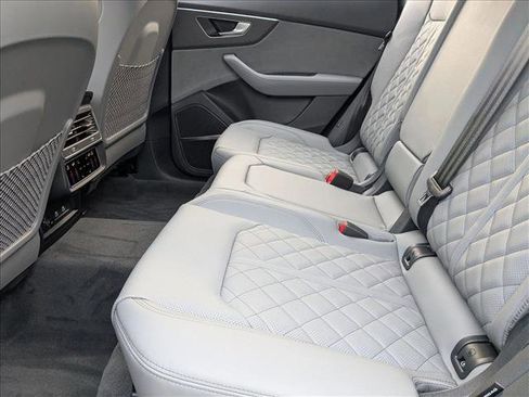 New 2026 Audi SQ8 Premium Plus AWD/4WD image 15
