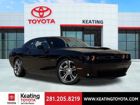 Used 2021 Dodge Challenger R/T image 1
