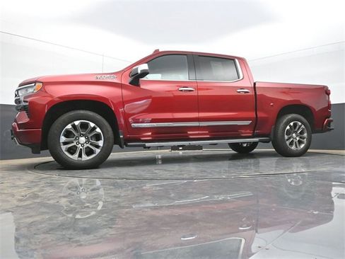 Used 2023 Chevrolet Silverado 1500 High Country w/ Technology Package image 42