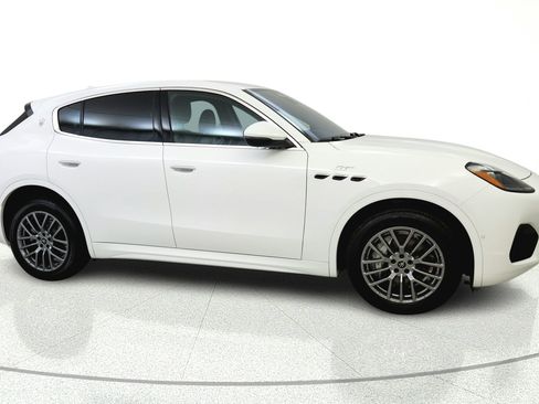 Used 2023 Maserati Grecale GT AWD/4WD image 8