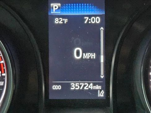 Used 2024 Toyota Camry SE FWD image 11