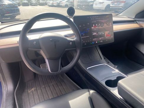 Used 2022 Tesla Model 3 Long Range AWD/4WD image 10