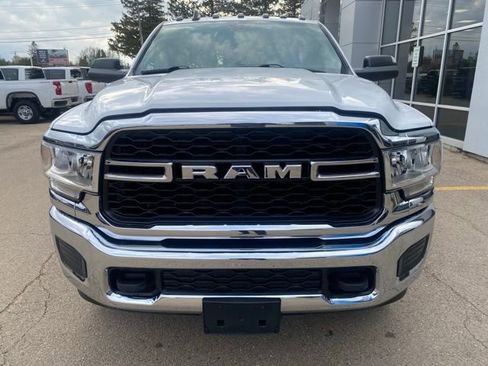 Used 2022 RAM 2500 Tradesman AWD/4WD image 6