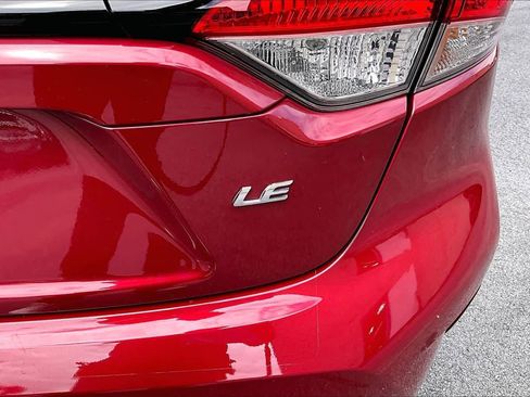 Used 2023 Toyota Corolla LE FWD image 10