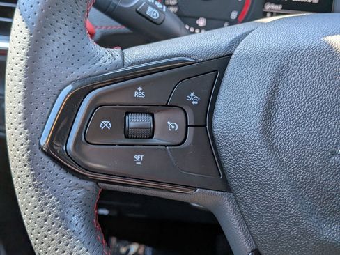 Used 2021 Chevrolet TrailBlazer RS w/ Convenience Package FWD image 14