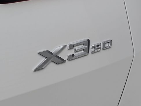 Used 2026 BMW X3 xDrive30i w/ Convenience Package AWD/4WD image 10
