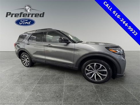 New 2026 Ford Explorer ST-Line image 10