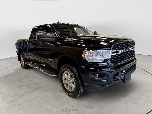 Used 2024 RAM 2500 Big Horn w/ Sport Appearance Package image 8
