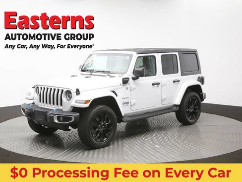 Used 2023 Jeep Wrangler Unlimited Sahara AWD/4WD image 60
