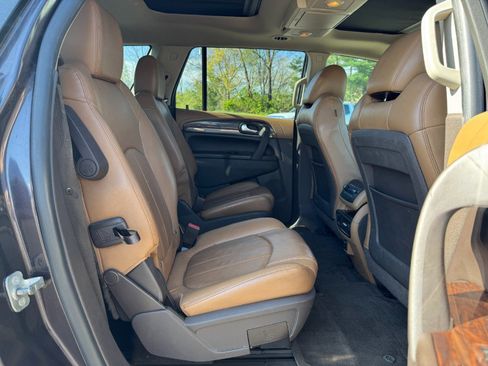 Used 2015 Buick Enclave Leather w/ Trailering Package AWD/4WD image 19