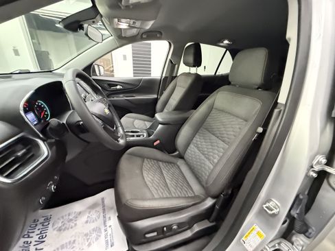 Used 2020 Chevrolet Equinox LT AWD/4WD image 11