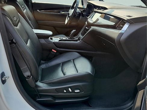 Used 2020 Cadillac XT6 Sport AWD/4WD image 10