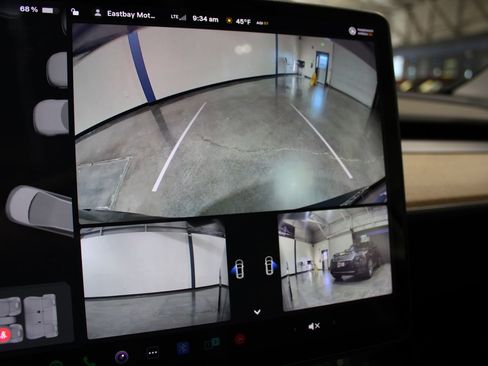 Used 2021 Tesla Model Y Performance image 28