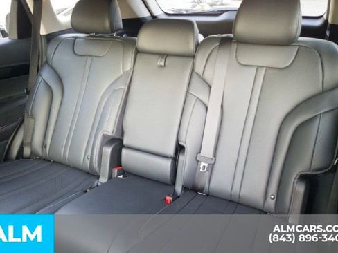 Used 2025 Genesis GV80 2.5T Standard image 18