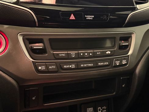 Used 2022 Honda Pilot Special Edition image 29