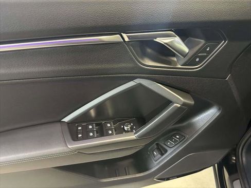 Used 2024 Audi Q3 2.0T Premium Plus w/ Premium Plus Package image 15