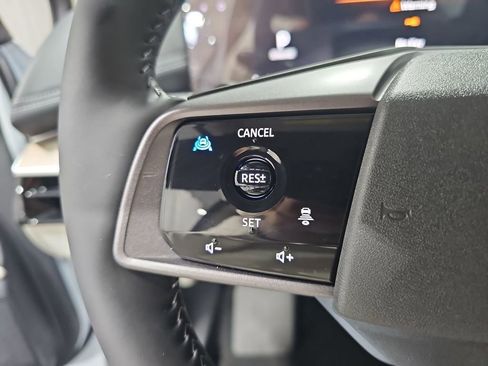 New 2025 Nissan Murano SL image 17