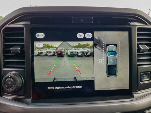 New 2025 Ford F150 XLT image 10