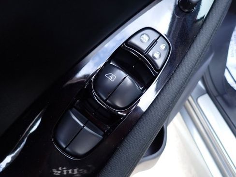 Used 2024 Nissan Leaf SV Plus FWD image 14