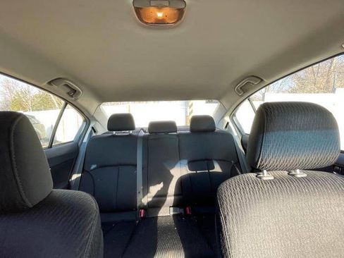 Used 2010 Subaru Legacy 2.5i Premium image 32