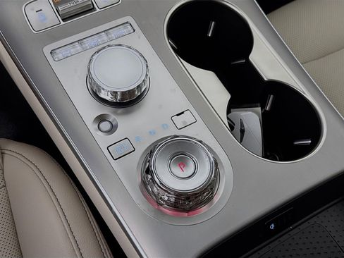 New 2026 Genesis GV70 2.5T Select image 19