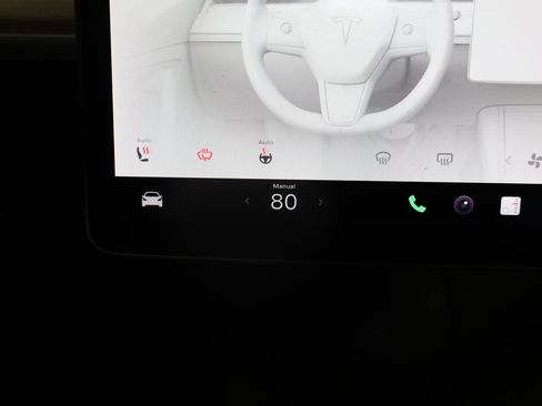 Used 2023 Tesla Model 3 Standard Range image 46