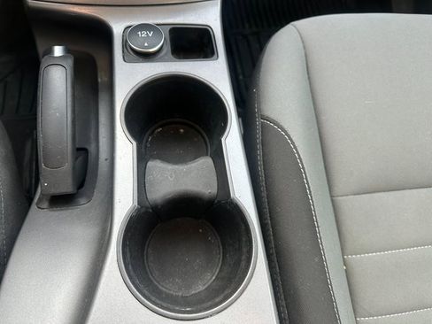 Used 2015 Ford Escape SE image 22