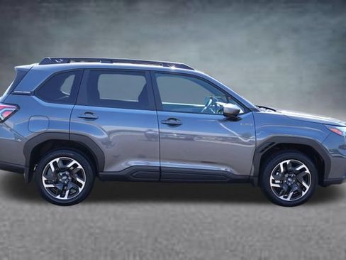 New 2026 Subaru Forester Premium AWD/4WD image 2