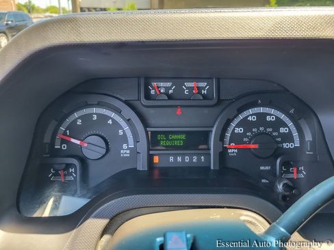 Used 2011 Ford E-350 and Econoline 350 XLT RWD image 11