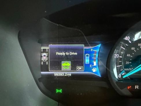 Used 2018 Ford Fusion SE w/ Equipment Group 602A FWD image 10