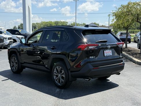 Certified 2025 Toyota RAV4 XLE Premium AWD/4WD image 13