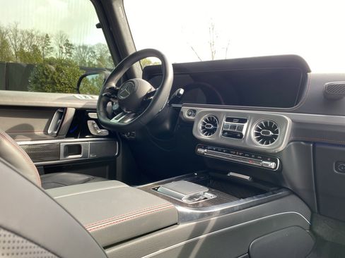Used 2025 Mercedes-Benz G 63 AMG 4MATIC w/ Manufactur Interior Package image 6
