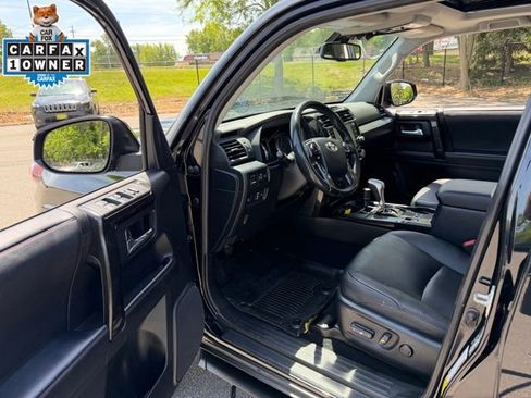 Used 2023 Toyota 4Runner TRD Off-Road Premium w/ Off Road Premium Plus Package AWD/4WD image 12