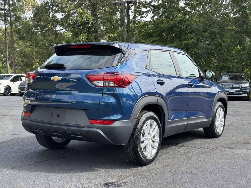 Used 2021 Chevrolet TrailBlazer LS FWD image 22