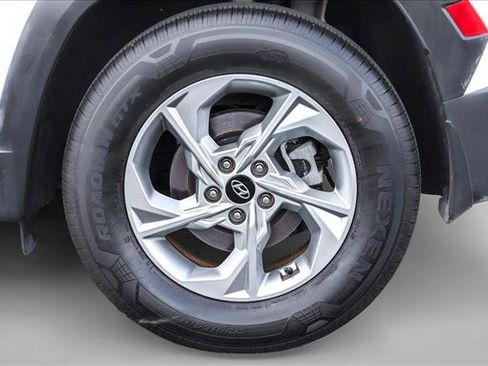 Certified 2023 Hyundai Tucson SEL FWD image 9