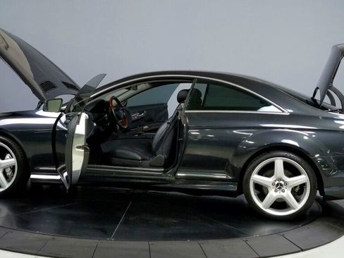 Used 2011 Mercedes-Benz CL 550 4MATIC image 12